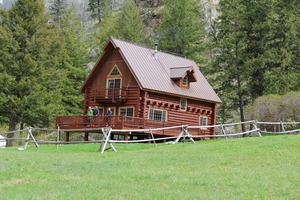 The biggest facility at TWRS was funded by the DeVlieg foundation after the loss of a bunkhouse and cookhouse that burned in 2000 (Diamond Complex Fire). Due to a large majority of the trees in the are burning, all of the materials to build the cabin had to be flown in.
