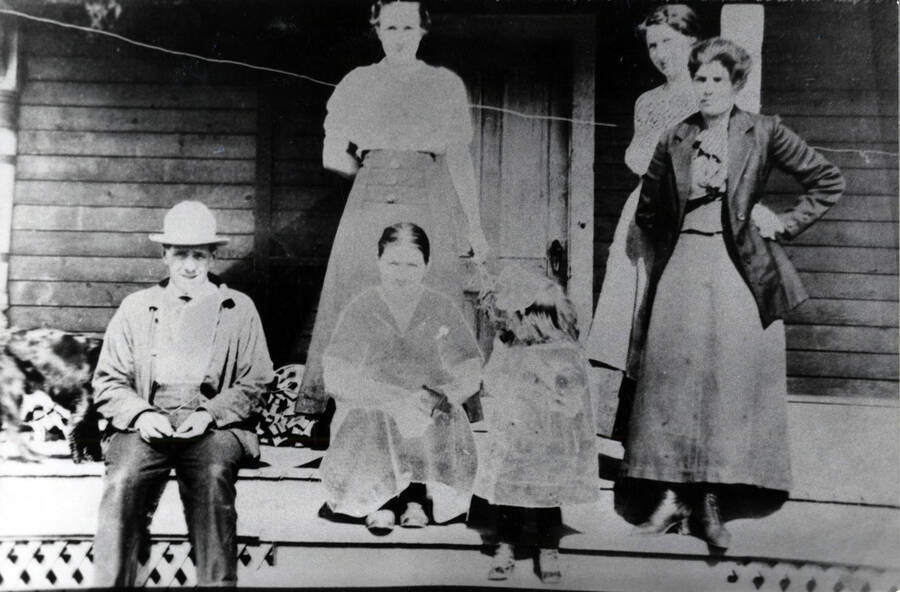 Standing, from left: Margaret Gonderman, Mrs. Fred Lane, Mrs. Pat Connelly. Seated: Gus Verdon, Mrs. Verndon, and Anna Connelly.