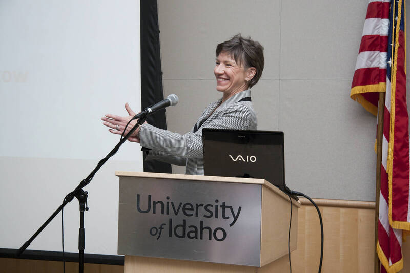 Photograph  3 of Nancy Chaney's Colloquium Talk 'Adventures of time and space travel aboard an amazing machine: The wheel as political metaphor..' Nancy Chaney is an alumnus of University of Idaho and Mayor of Moscow. Pictured: Nancy Chaney.