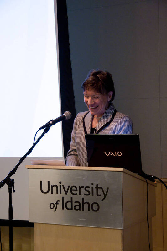 Photograph  7 of Nancy Chaney's Colloquium Talk 'Adventures of time and space travel aboard an amazing machine: The wheel as political metaphor..' Nancy Chaney is an alumnus of University of Idaho and Mayor of Moscow. Pictured: Nancy Chaney.