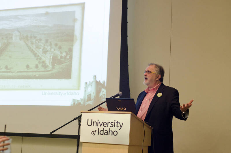 Photograph 11 of Stephen Drown's Colloquium Talk 'The University of Idaho Olmsted Brothers' Master Plan: Historical Process and the Creation of Place.' Stephen Drown is Chair and Professor of Landscape Architecture. Pictured: Stephen Drown.