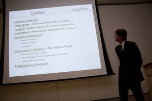 Photograph  4 of Michael O'Rourke's Colloquium Talk 'Better Living through Philosophy: Ways of Knowing and the Search for Common Ground.' Michael O'Rourke is Professor of Philosophy and faculty in Neuroscience and Environmental Science. Pictured: Michael O'Rourke.