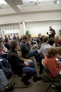 Photograph  1 of Sanford Eigenbrode's Colloquium Talk 'Notes from a Basically Applied Scientist.' Sanford Eigenbrode is Professor of Chemical Ecology and Chair of Entomology. Pictured: Rodney Frey introduces Sanford Eigenbrode.