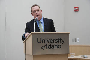 Photograph  2 of Brandon Schrand's Colloquium Talk 'Removing the Mask: The Personal Essay as an Epistemological Instrument in the Unique and the Universal.' Brandon Schrand is Assistant Professor of English. Pictured: Brandon Schrand.