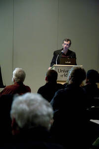 Photograph  6 of Sanford Eigenbrode's Colloquium Talk 'Notes from a Basically Applied Scientist.' Sanford Eigenbrode is Professor of Chemical Ecology and Chair of Entomology. Pictured: Sanford Eigenbrode.