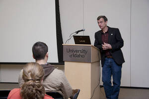 Photograph  11 of Sanford Eigenbrode's Colloquium Talk 'Notes from a Basically Applied Scientist.' Sanford Eigenbrode is Professor of Chemical Ecology and Chair of Entomology. Pictured: Sanford Eigenbrode.