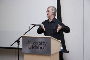Photograph  1 of James Foster's Colloquium Talk 'Why the classics matter: ancient Greece and the modern university.' James Foster is Professor of Biology and Computer Science. Pictured: James Foster.