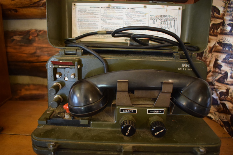 US Army Signal Corps field telephone set, TA-264/PT