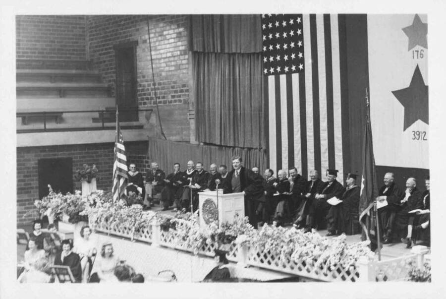 R. H. Wells speaking at commencement.