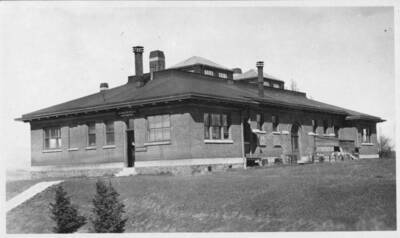 Exterior of the Geology Building.