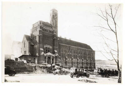 Construction of Memorial Gymnasium on the University of Idaho campus.