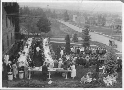 University dinner following commencement ceremony.