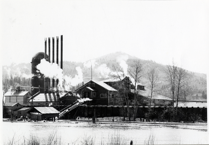 St. Maries Lumber Company sawmill. Current owner at this time was Lawrence Pugh though previous owners are also listed on the back of the photo: Mike Bogle, W.W. Kroll -1913 (son Charles), Fred Herrick -1920, and G.A. Rogers. Courtesy Paul M. Elder.