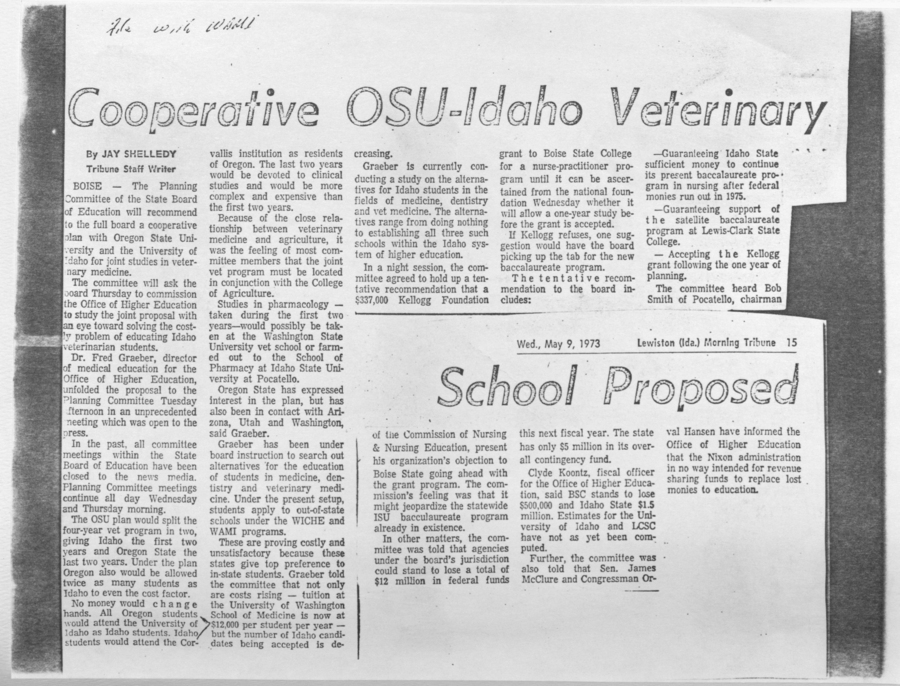 A newspaper clipping discussing the cooperative veterinary program between Oregon State University and the University of Idaho.